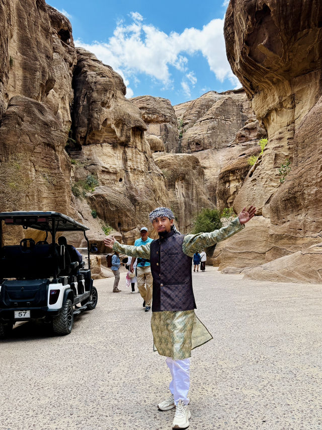 Jordan Journey: Discover Petra, Wadi Rum & the Dead Sea