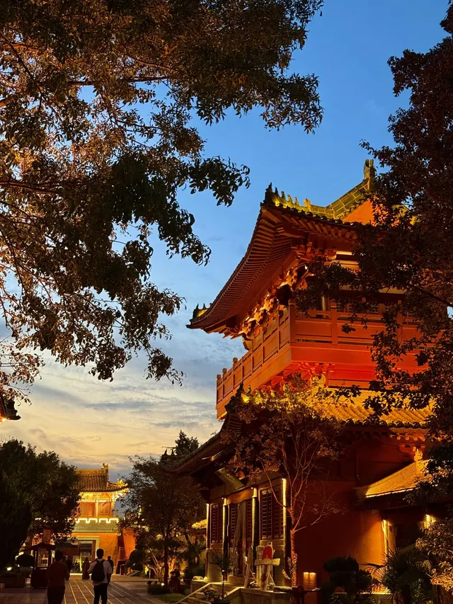 這裡是開封,是東京汴梁! 這裡是開封,是東京汴梁!