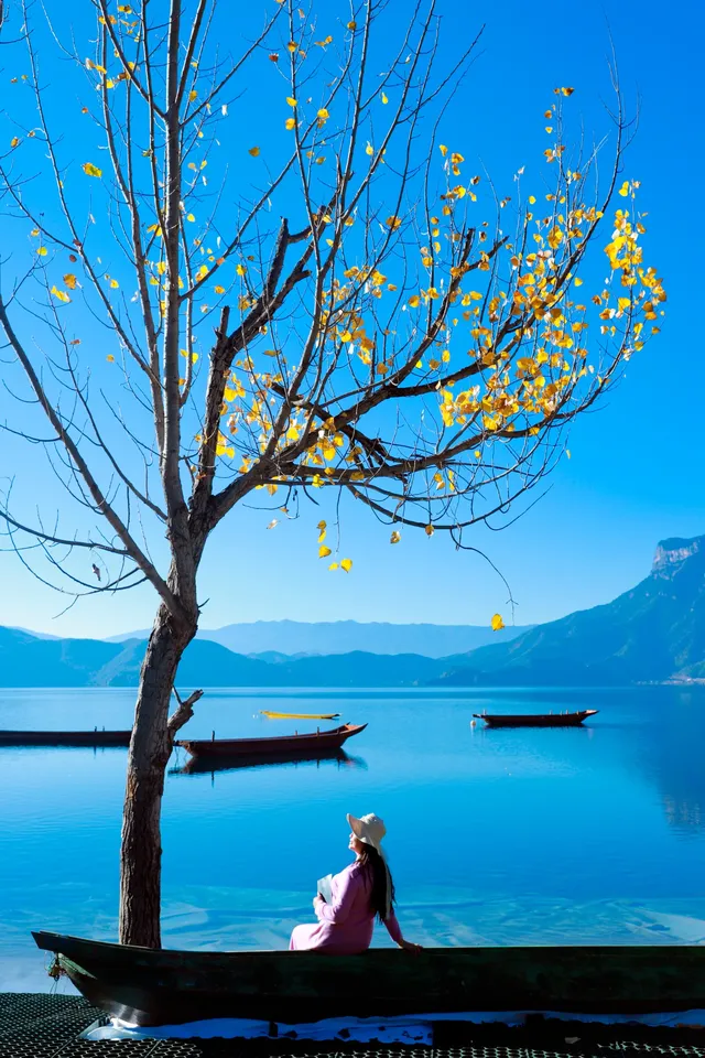 湖光山色共爭秋——瀘沽湖之秋