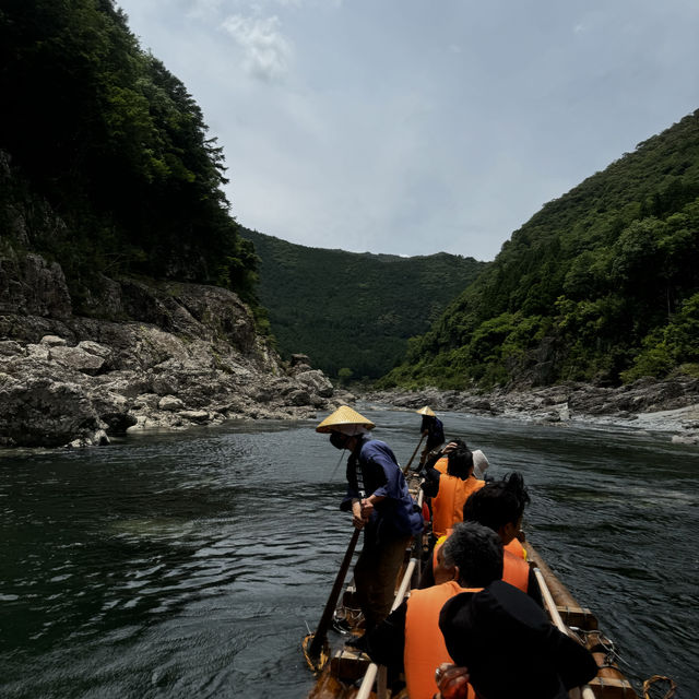 Amazing log rafting experience