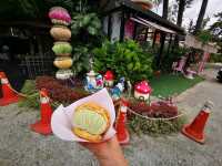 Teluk intan: ice cream puff in a shell style