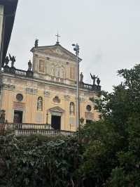 Porto Ceresio where Italy meets Switzerland